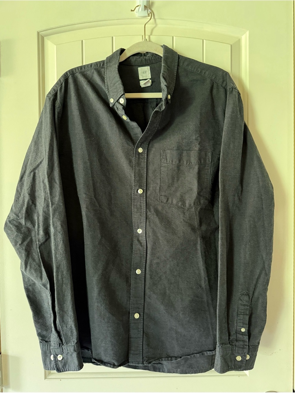 H&M Men's Regular Fit Oxford Shirt in Washed Black   XL